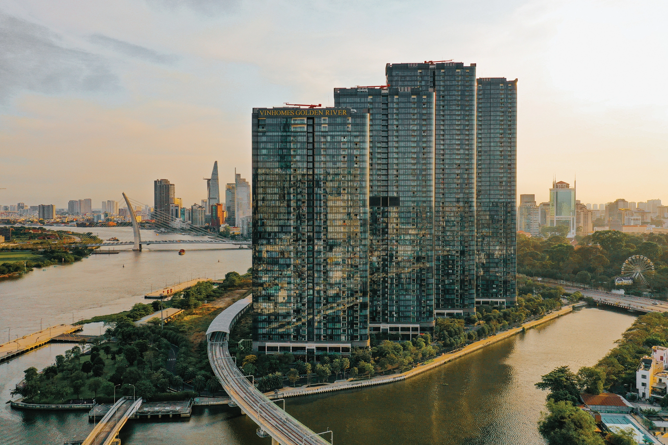 Thổ địa Vinhomes Golden River – nắm giữ toàn bộ quỹ căn cho thuê và bán, giá tốt nhất thị trường tháng 3/2026