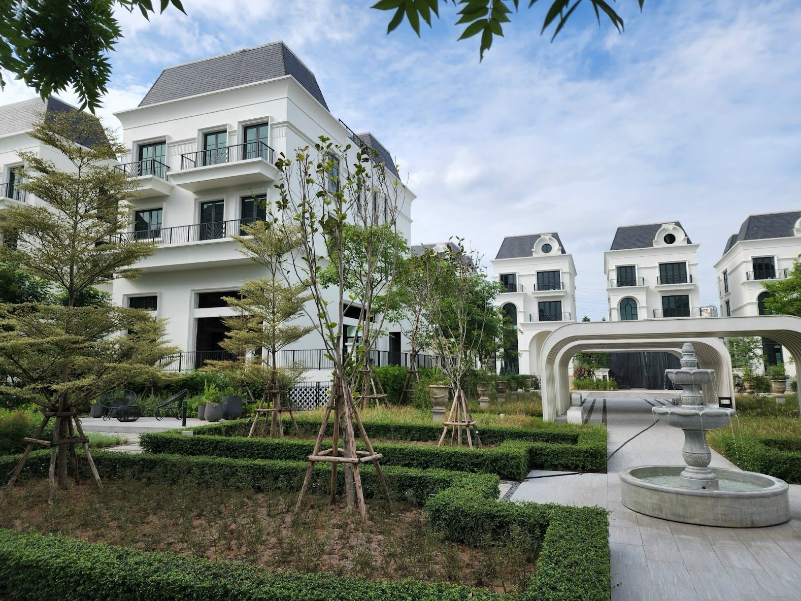 Cho thuê biệt thự ParkCity