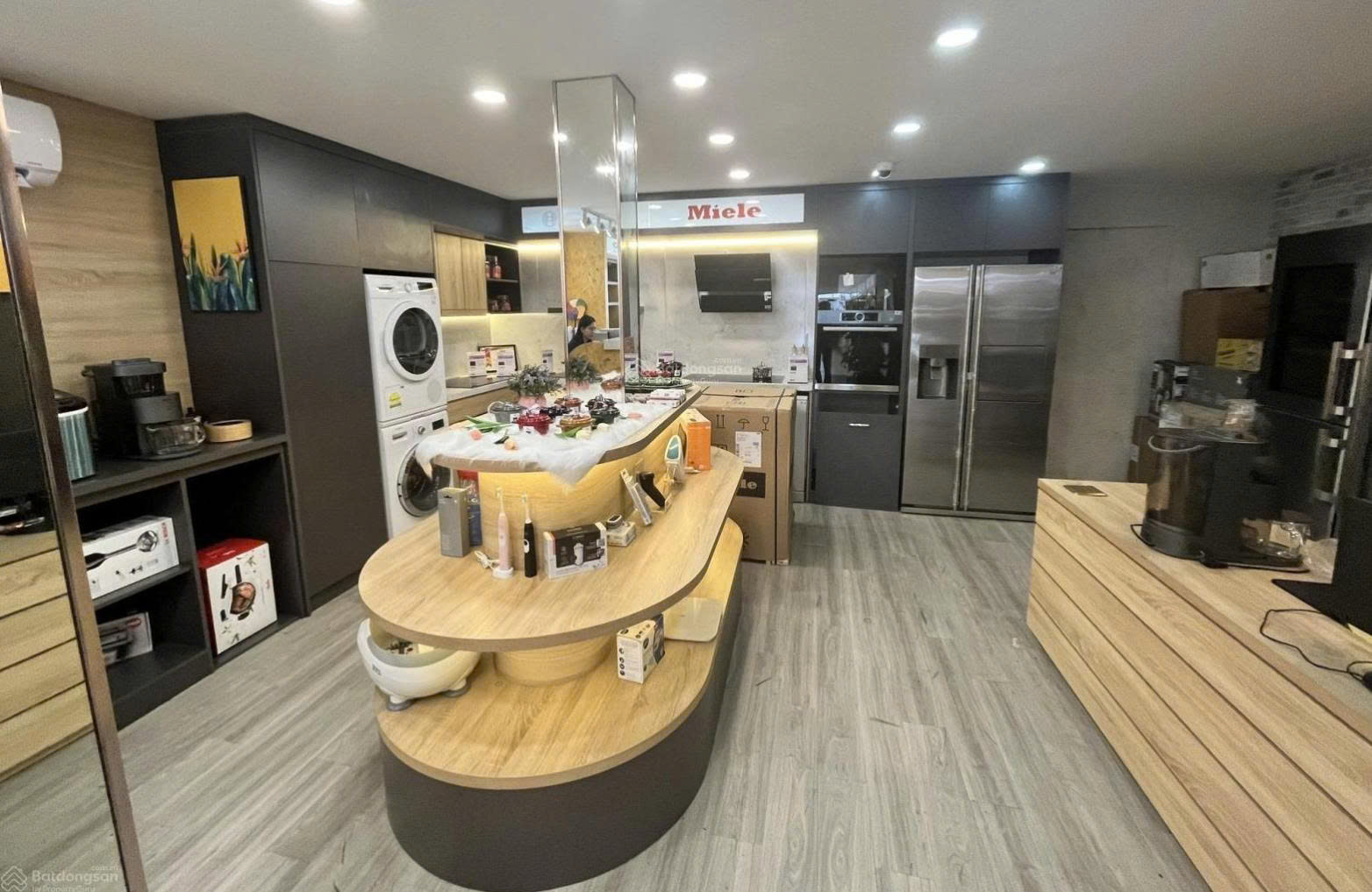 Cho thuê mặt tiền 199 Phan Đình Phùng, Phường Phú Nhuận, TP.HCM