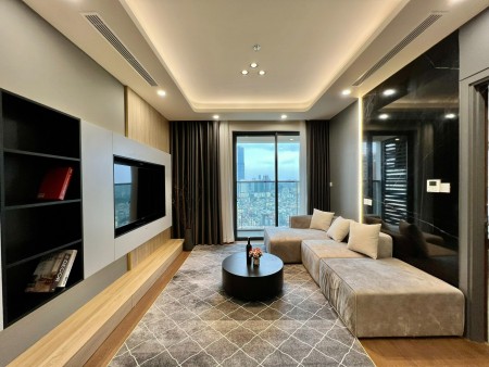 Cập nhật danh sách căn hộ cho thuê tại Vinhomes D'Capitale với tầm nhìn hướng hồ và mức giá tốt nhất thị trường cho các loại căn Studio, 1PN, 2PN và 3PN.