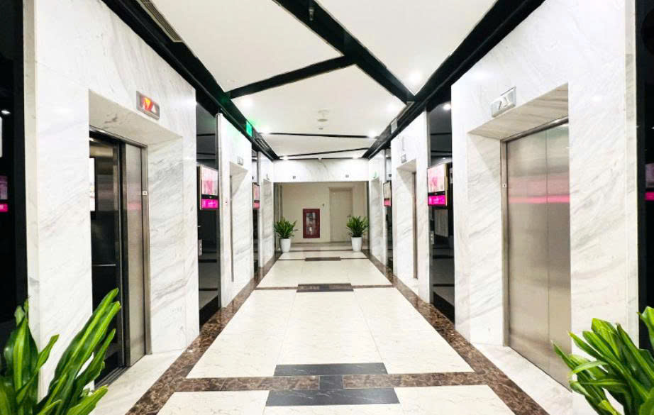 hính chủ cho thuê văn phòng Diamond Flower - Ngã tư Lê Văn Lương, Hoàng Đạo Thúy