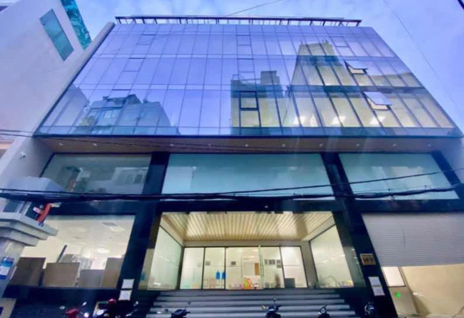 Cho thuê văn phòng Tòa nhà Mộc Gia Q.Tân Phú – 500m², lầu 4, giá 340.000/m²