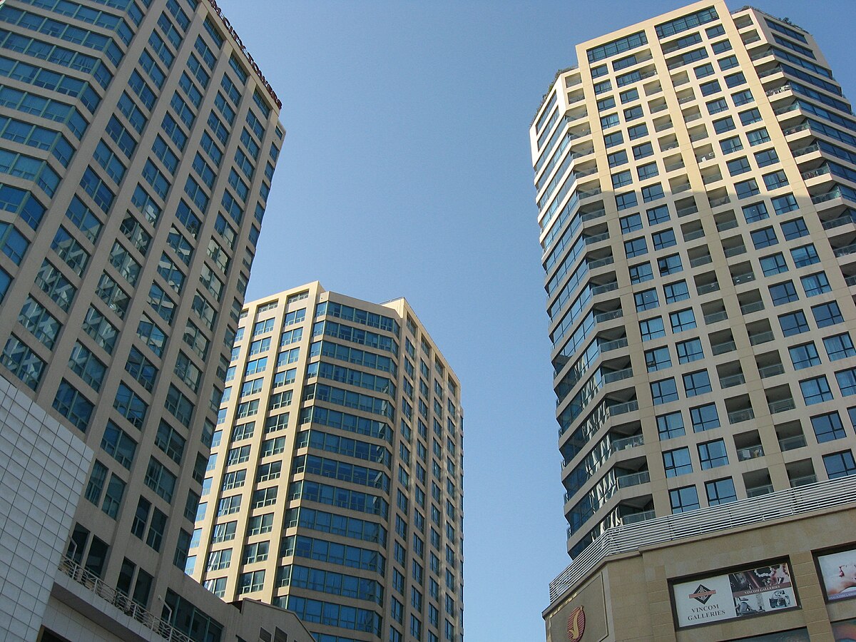 “Ban quản lý cần cho thuê gấp căn hộ cao cấp Vincom – 191 Bà Triệu, giá chỉ từ 18 triệu/tháng.”