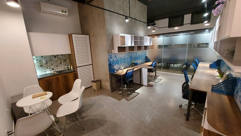 Cho thuê văn phòng The Sun Avenue Q2 – 48m², full nội thất, giá 15 triệu/tháng