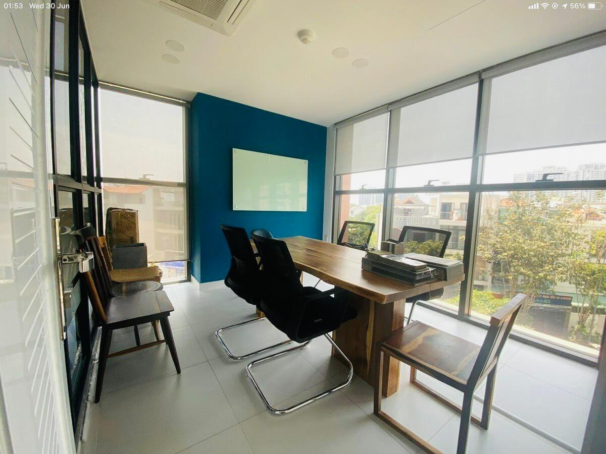 Cho thuê văn phòng The Sun Avenue Q2 – 48m², full nội thất, giá 15 triệu/tháng