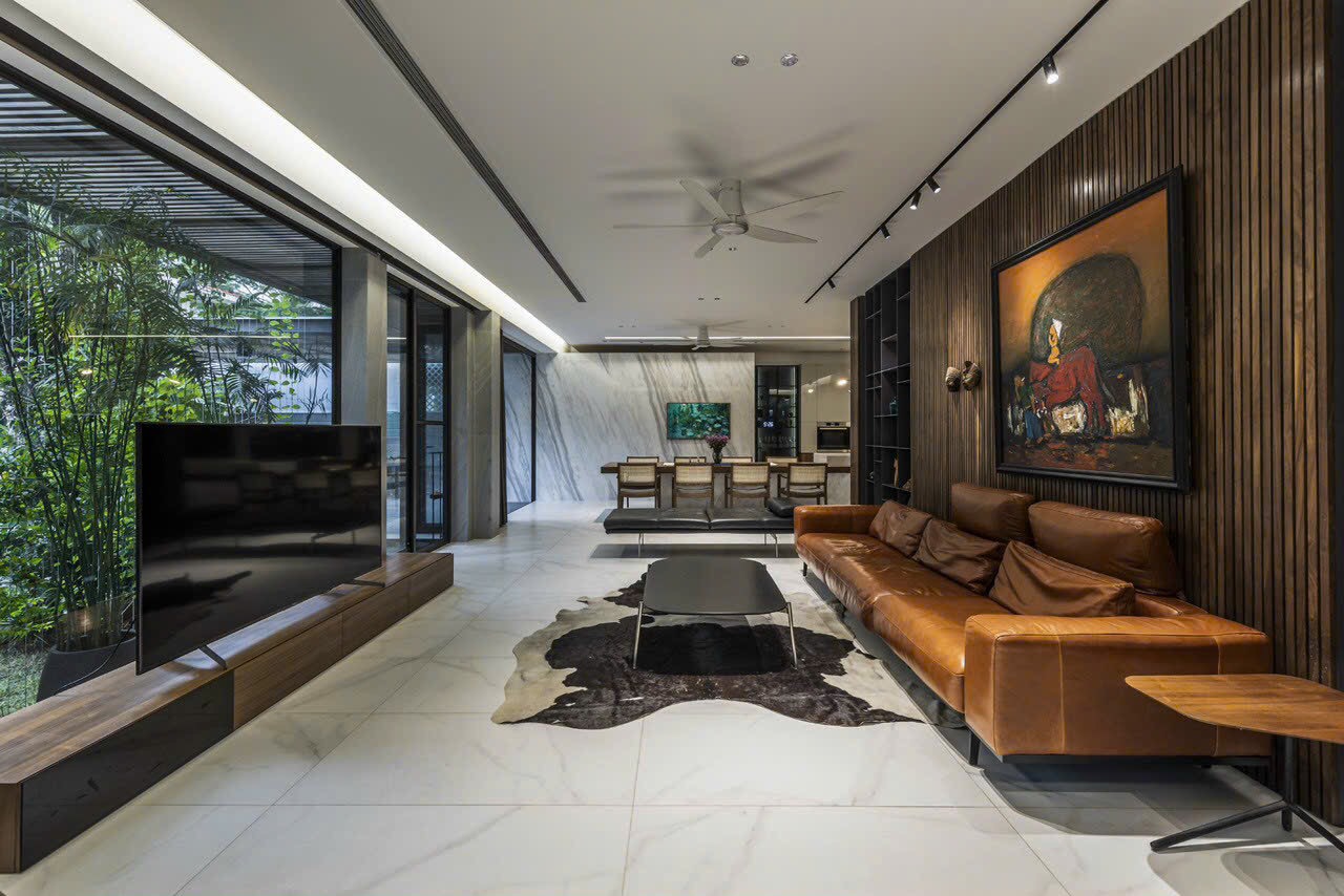 Biệt Thự Mỹ Quang – Khu Cảnh Đồi Phú Mỹ Hưng: Sân Vườn Rộng, Full Nội Thất