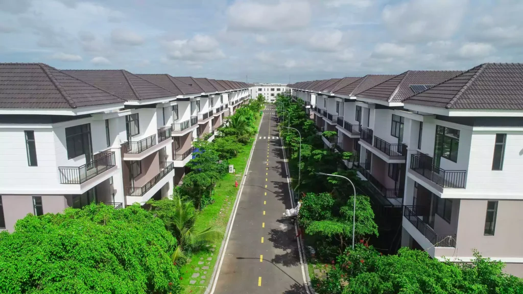 Cho thuê nhà phố biệt thự Phúc An City giá 8 triệu/tháng, full nội thất vào ở ngay