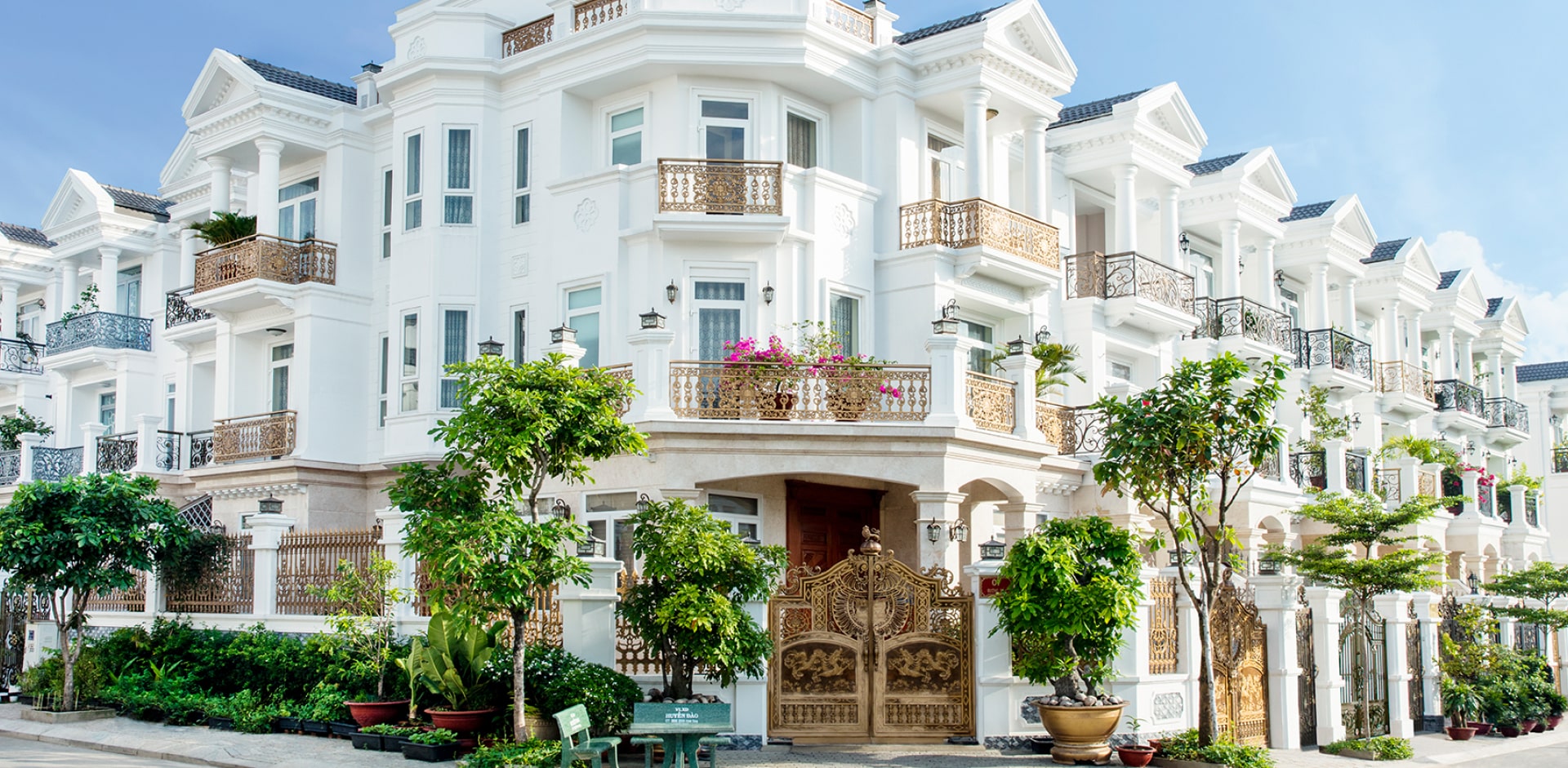 CHO THUÊ NHÀ PHỐ CÓ HẦM – KHU ĐÔ THỊ CITYLAND GARDEN HILLS