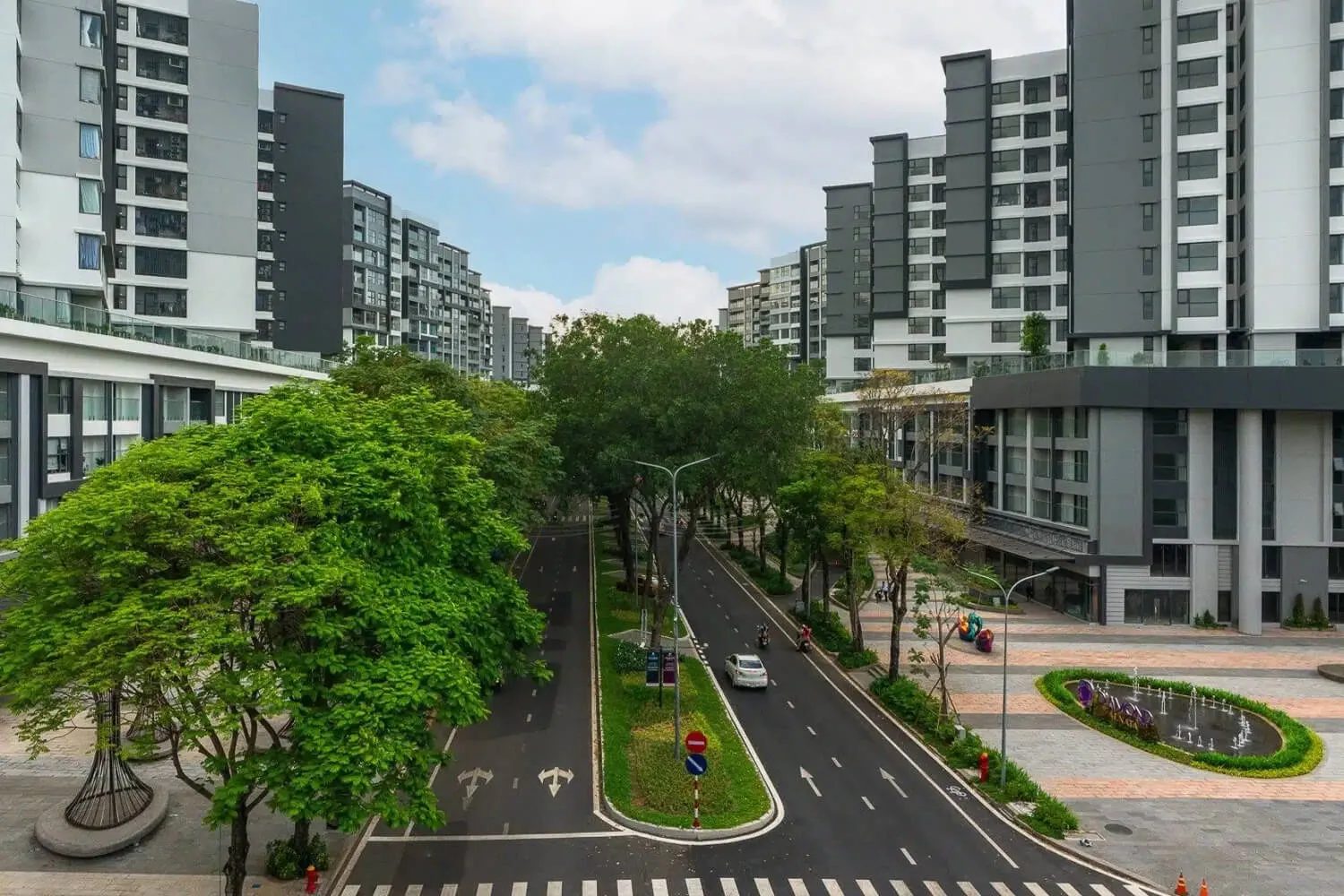 Cho thuê mặt bằng kinh doanh Celadon City – 416m², 1 trệt 1 lầu, 120 triệu/tháng, trực tiếp chủ đầu tư